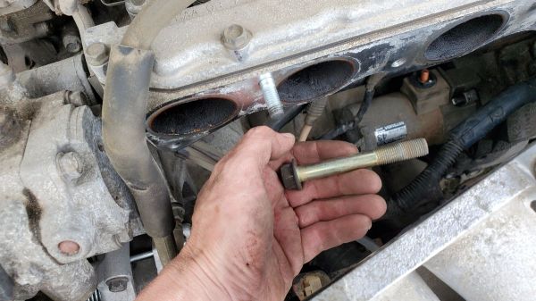 lower mounting bolt starter Honda Accord